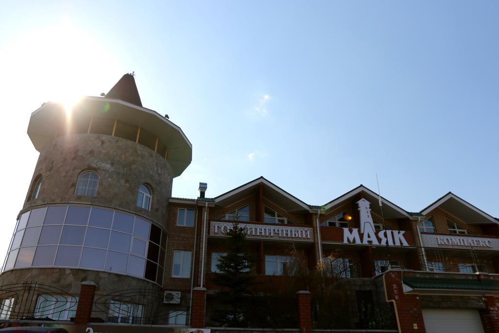 Hotel Mayak Yakty-Kul 外观 照片